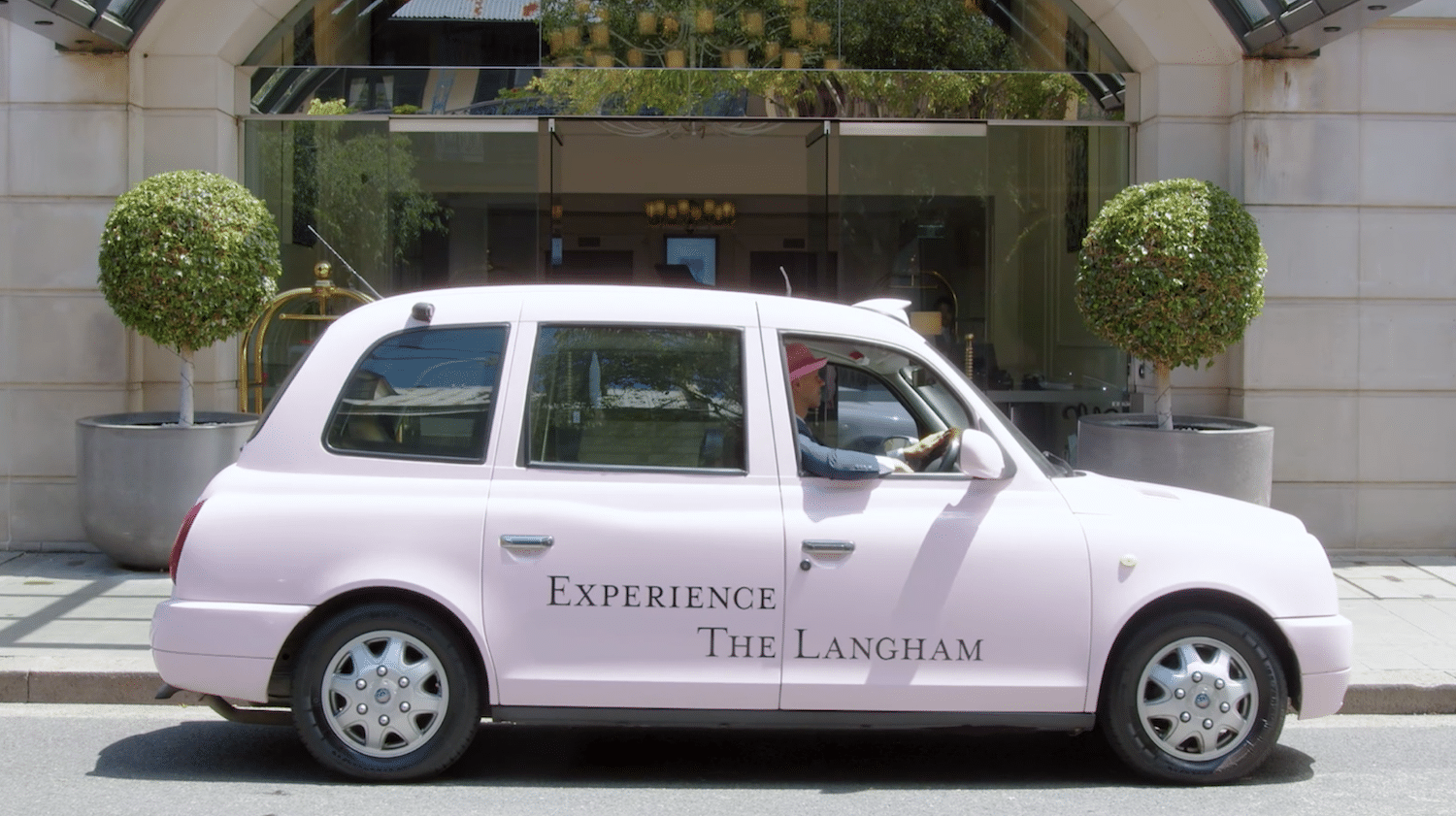 1 Minute Media's brand video production for The Langham Hotels.